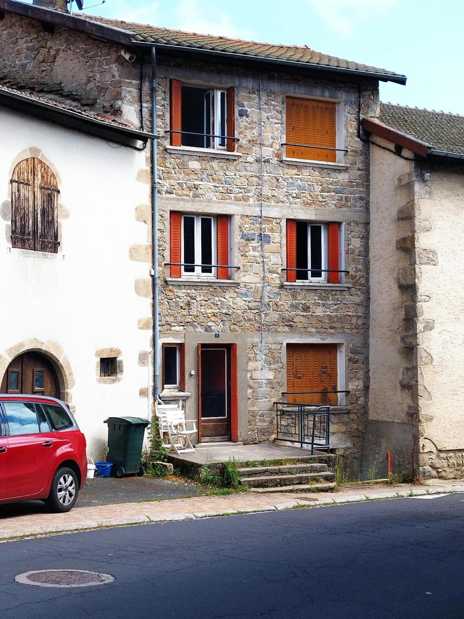 Jolie Maison De Bourg Tout Equipee 10Km D'Ambert Saint-Amant-Roche-Savine Phòng bức ảnh